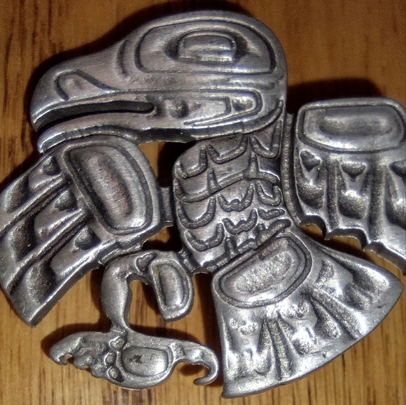 Native American eagle brooch by Wade Baker - Picture 4 of 16